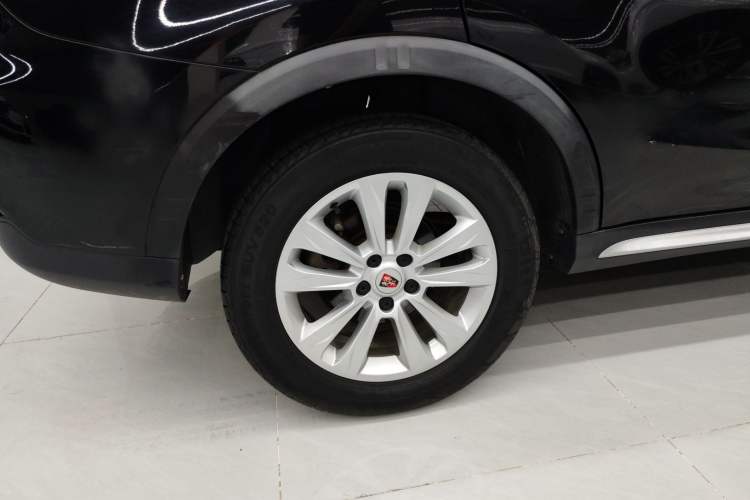 Used Roewe RX5 2016 20T Two-Wheel Drive Manual Flagship Edition
