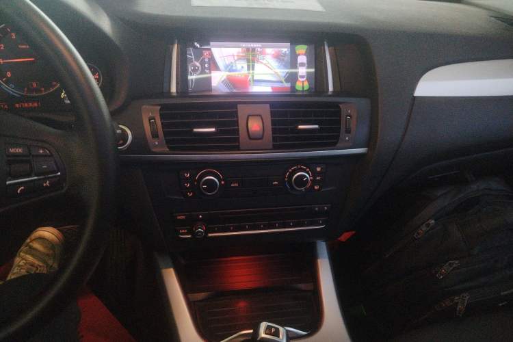 Used BMW X3 2016 sDrive20i
