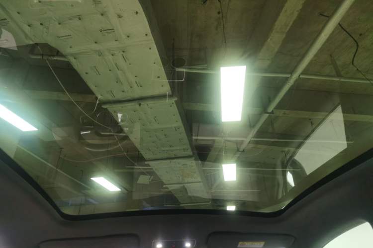 Used Hima Luxeed R7 2025 Range-Extended Version 251 km Max
