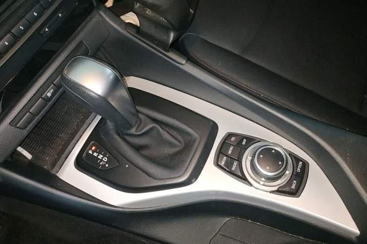 Used BMW X1 2013 sDrive18i Leading Model