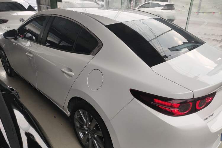 Used Mazda Mazda 3 Axela 2023 2.0L Automatic ZhiXuan Edition
