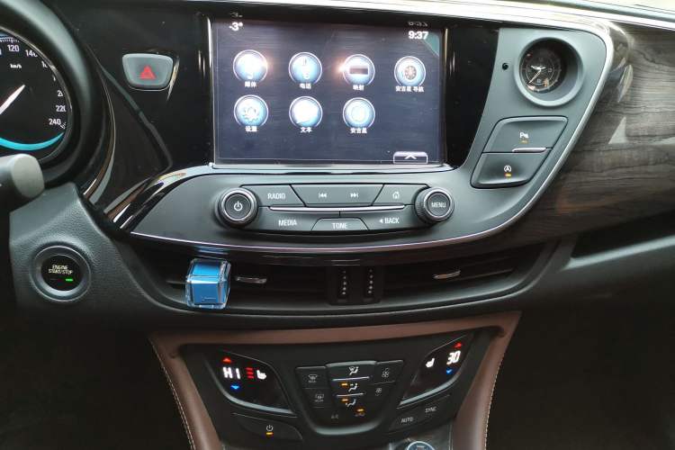 Used Buick Envision 2017 28T Four-Wheel Drive Elite Model
