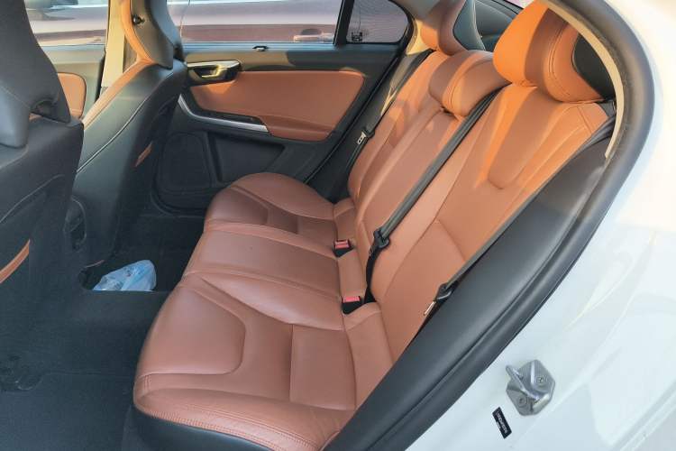 Used Volvo S60 2015 S60L T5 Intelligent Drive Edition