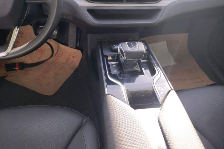 Used Hongqi E-QM5 2023 620km PLUS
