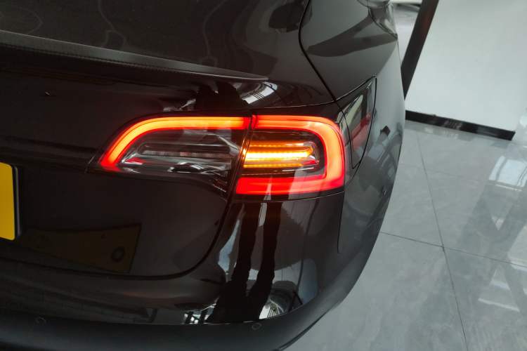 Used Tesla Model 3 2021 Performance High-Performance All-Wheel-Drive Version
