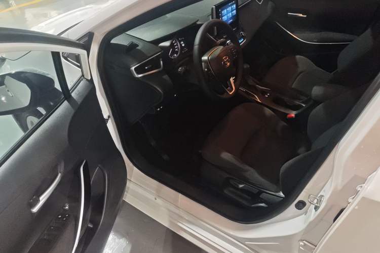 Used Toyota Levin 2021 Dual-Engine 1.8H E-CVT Luxury Edition
