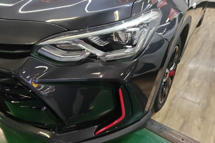 Used Chevrolet Orlando 2020 Light Hybrid Redline 530T Automatic Enjoyment Edition (5+2 Models)
