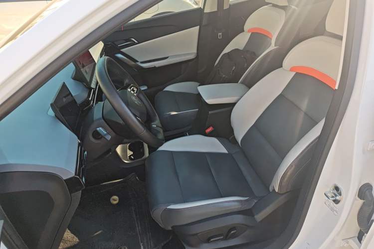 Used MG 4 EV 2023 415 km Range Sea-Faring Champion Edition