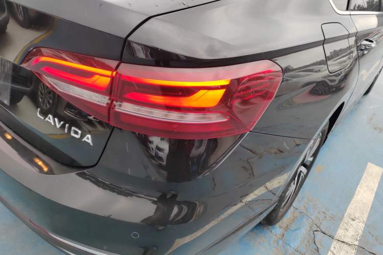 Used Volkswagen Lavida 2023 1.5L Automatic 5 Million Edition