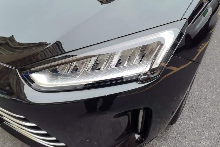 Used Hima AITO M5 2022 Extended-Range Four-Wheel Drive Flagship Edition
