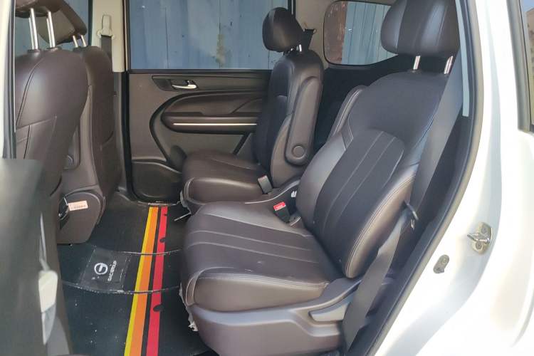 Used GAC Trumpchi M6 2019 270T DCT Luxury Edition (7-seater) China VI
