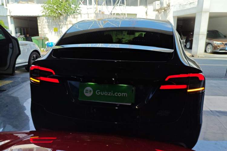 Used Tesla Model X 2023 Three-Motor All-Wheel-Drive Plaid Version
