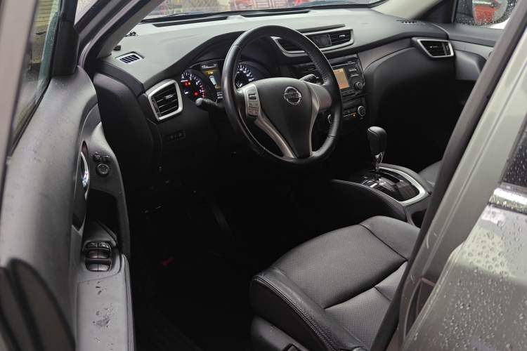 Used Nissan X-Trail 2014 2.0L CVT Comfort Edition 2WD
