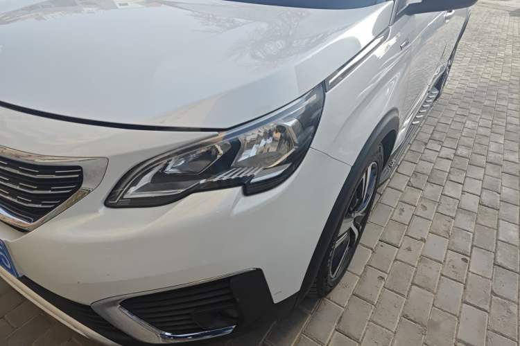 Used Peugeot 5008 2017 380THP 7-Seater Elite Edition