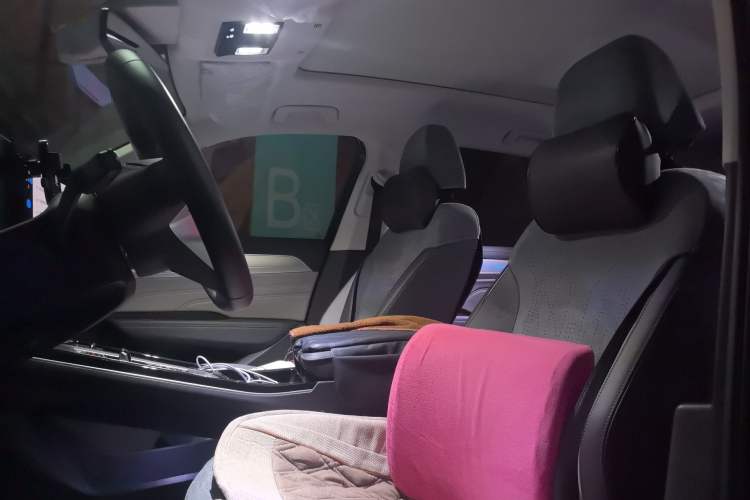 Used Volkswagen Tavendor 2024 330TSI Luxury Touring - All-Inclusive Edition