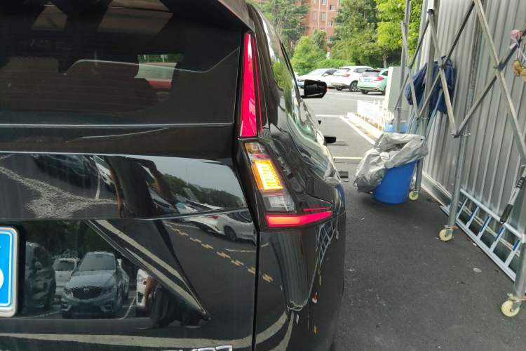 Used GAC Trumpchi EMKOO 2022 2.0T Neutron Star Max Edition
