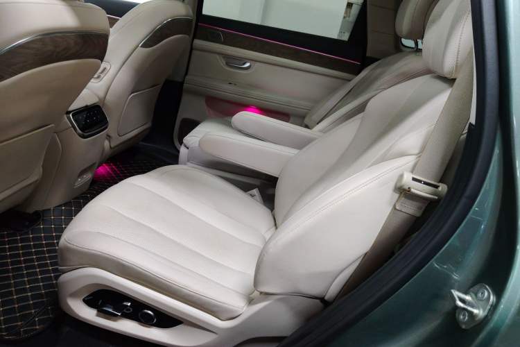 Used Hima AITO M7 2022 1.5T Rear-Drive Comfort Edition
