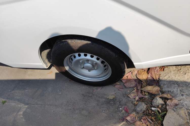 TDK.VehicleDetails.img