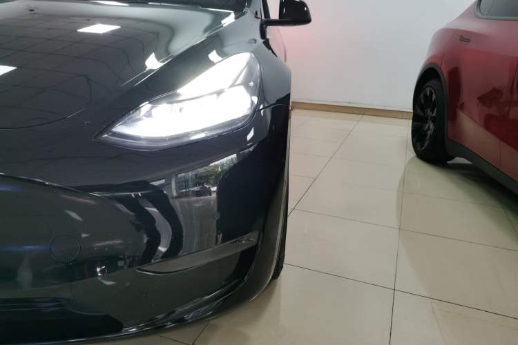 Used Tesla Model Y 2022 Performance High-Performance All-Wheel-Drive Version
