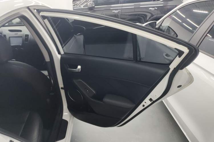 Used Kia K3 2016 1.6L Automatic GLS
