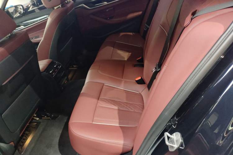 Used BMW 5 Series 2022 Restyled 525Li Luxury Package