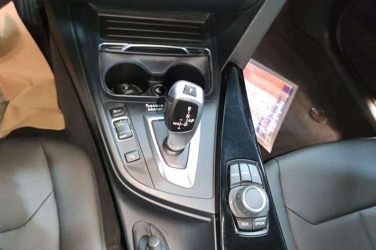 Used BMW 3 Series 2017 320Li Fashion Model
