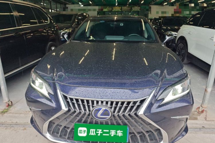 Used Lexus ES 2021 300h Excellence Edition