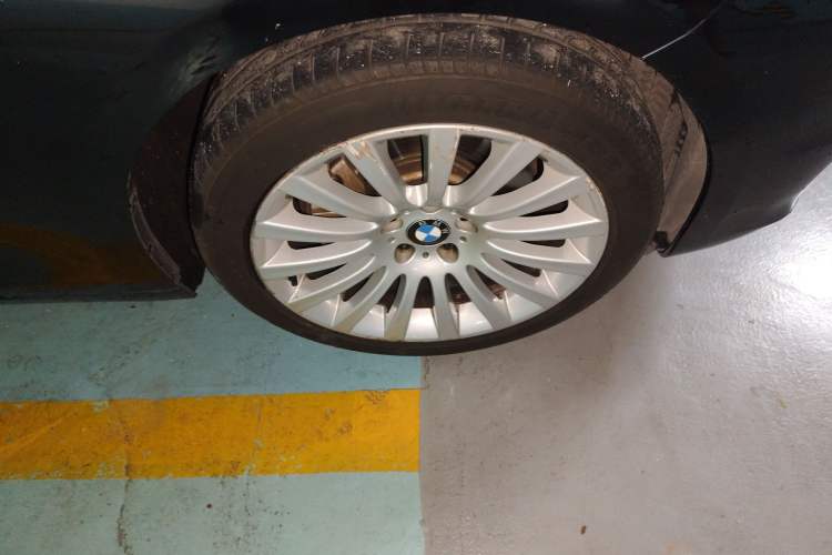 Used BMW 5 Series GT 2014 535i Leading Model