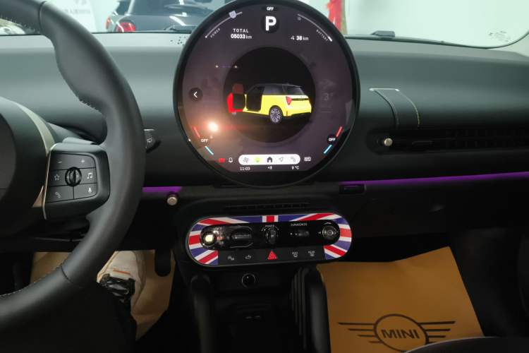 Used  Electric MINI COOPER 2024 456km COOPER E Classic Edition