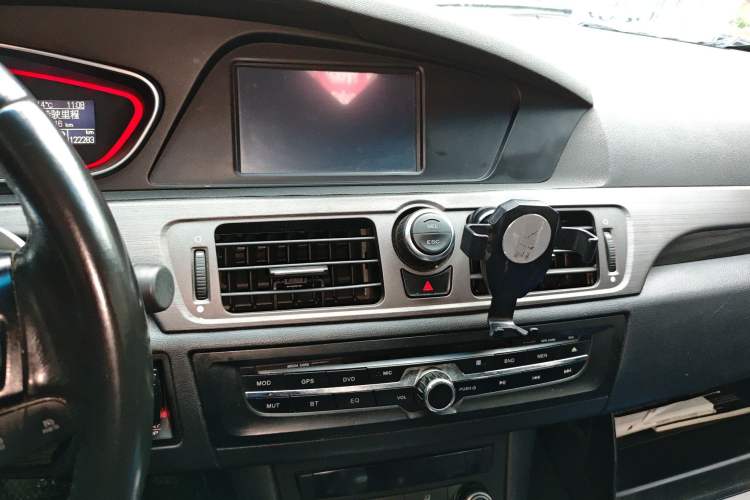 Used Roewe 550 2014 550S 1.8L Automatic Smart Selection Model