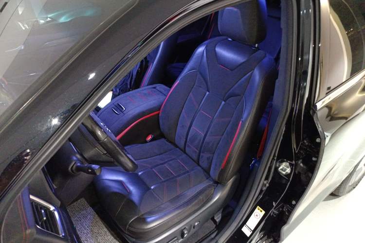 Used Toyota Highlander 2017 2.0T Four-Wheel Drive Luxury Edition 7 Seats
