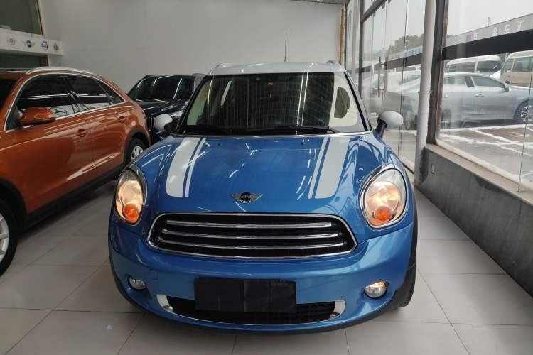 Used  Countryman 2014 1.6L COOPER Fun
