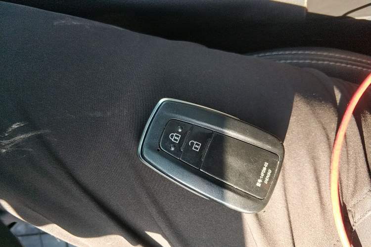 Used Toyota Wildlander 2022 Dual-Engine 2.5L E-CVT Two-Wheel Drive Luxury PLUS Edition