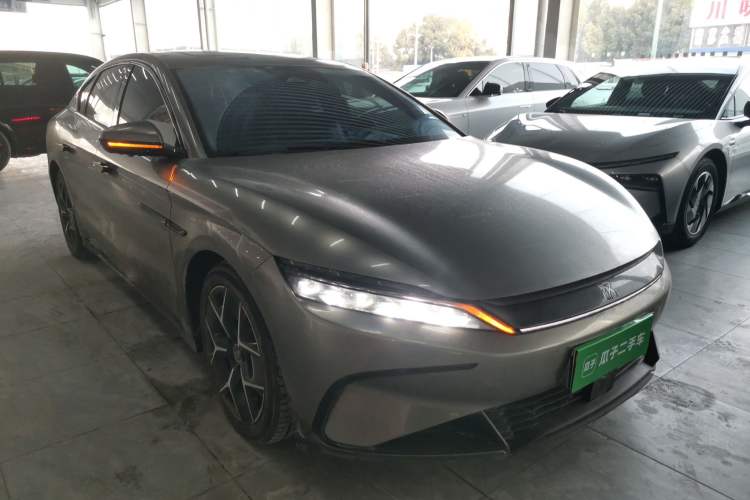 Used BYD Han 2023 EV Champion Edition 715KM Front-Drive Prestige Model
