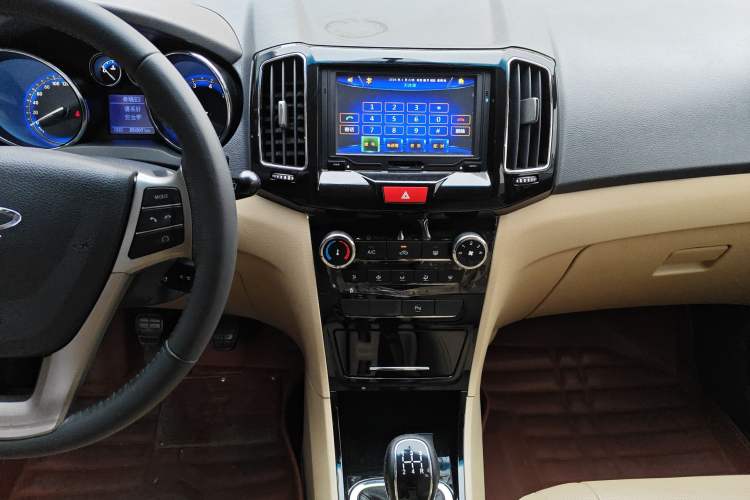 Used Chery E3 2013 1.5L Manual ZhiShang Model