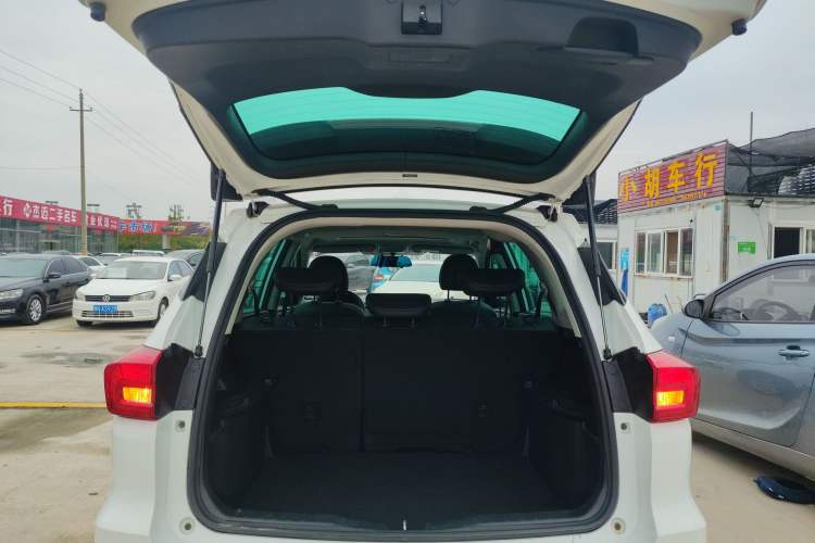 Used Haval M6 2018 Revised Version 1.5T DCT Two-Wheel Drive Elite Edition
