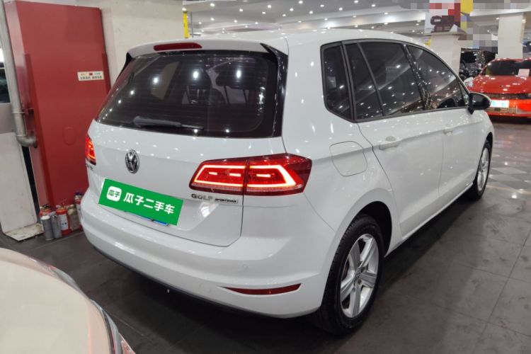 Used Volkswagen Golf Sportsvan 2018 1.6L Automatic Comfort Model
