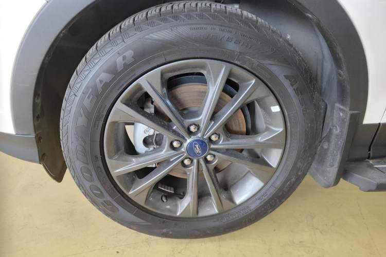 Used Ford Kuga 2019 EcoBoost 180 Two-Wheel-Drive Platinum Edition China VI Standard
