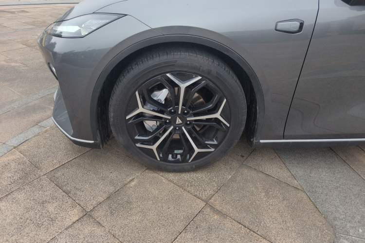 Used Deepal SL03 2023 200Max Range-Extended Version
