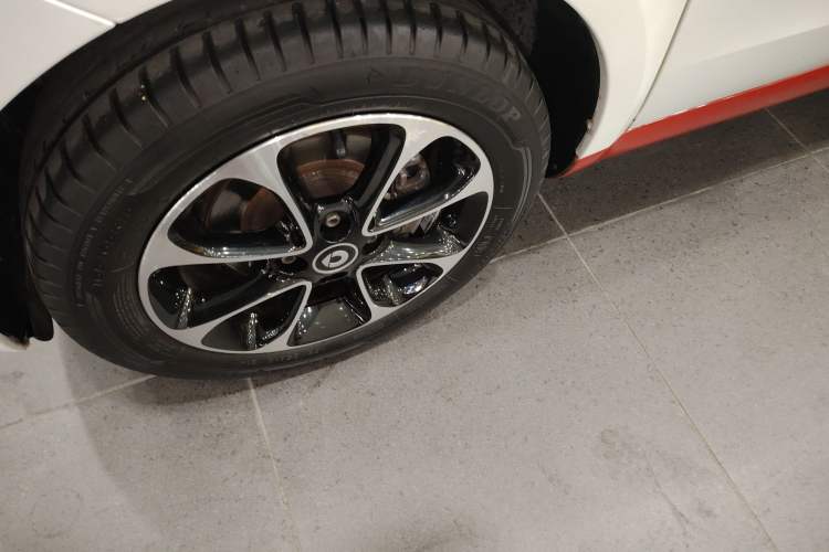 Used  fortwo 2015 1.0L 52 kW Hardtop Passion Edition