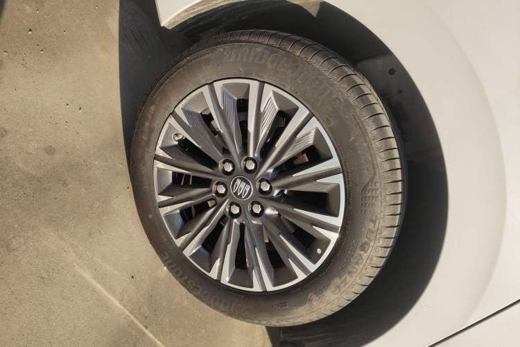 Used Buick GL8 2025 Lu Zun Deluxe Edition
