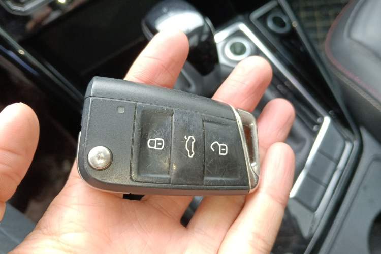 Used Volkswagen Tayron 2020 330TSI Two-Wheel Drive Luxury Smart Connectivity Version