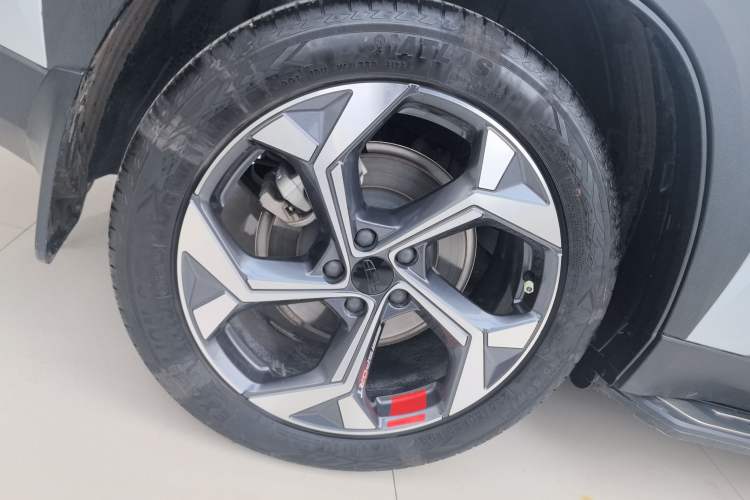 Used Geely Auto FX11 2023 1.5TD DCT Prestige Edition
