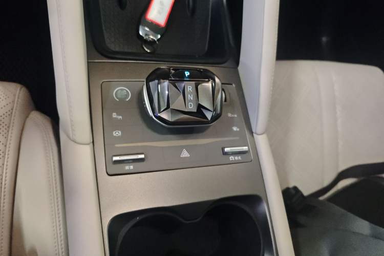 Used BYD Yuan UP 2024 401 km Active Version
