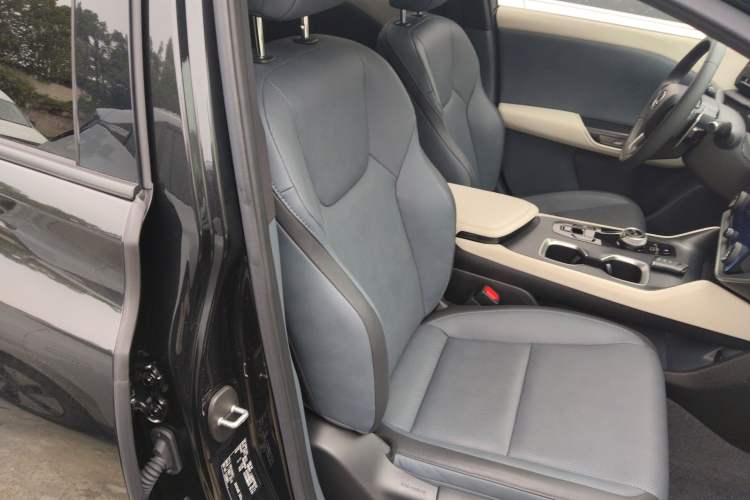 Used Lexus RZ 2023 450e All-Wheel Drive Luxury Edition
