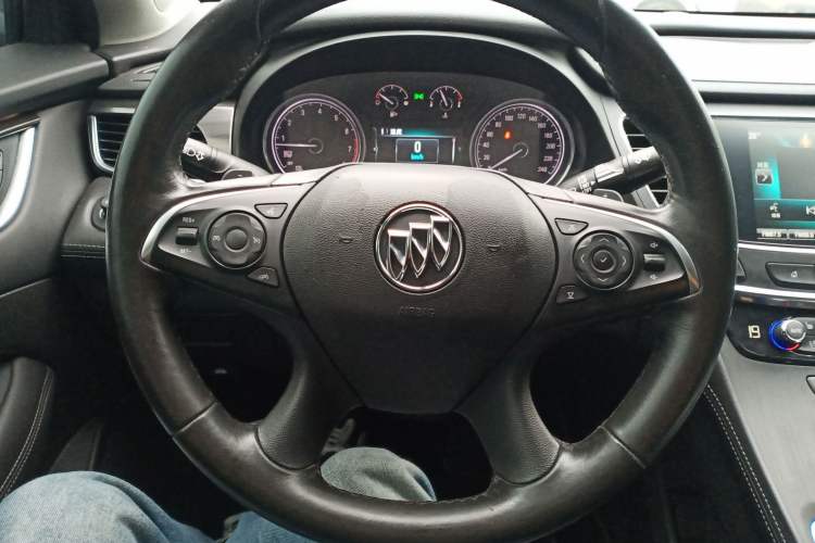 Used Buick LaCrosse 2018 20T Elite Edition
