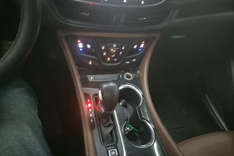 Used Buick Envision 2021 532T Two-Wheel-Drive Elite Version