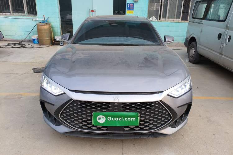 Used BYD Han 2023 DM-i Champion Edition 200KM Flagship Model