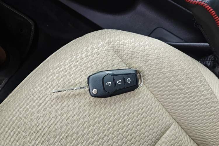 Used Ford Escort 2015 1.5L Automatic Comfort Model
