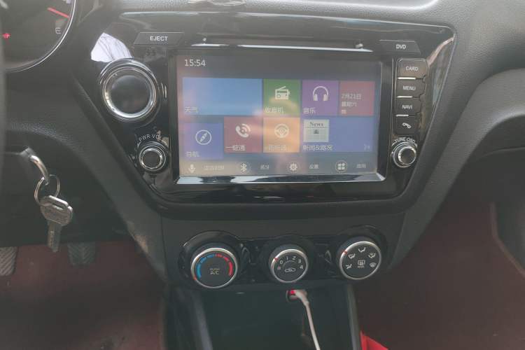 Used Kia K2 2015 Sedan 1.4L MT GLS